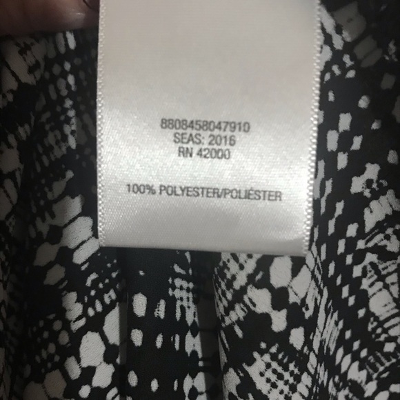 Jaclyn Smith black and white long sleeve blouse size XL - Picture 7 of 7